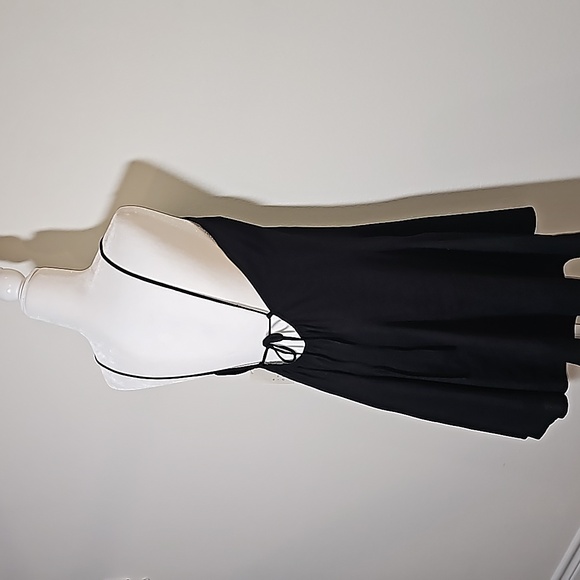 A New Day Beach Bungalow Mini Dress Linen Tie Back Scoop Neckline Lined Black M - Picture 6 of 10